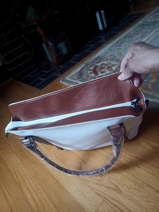 WHITE & BROWN SHOULDER BAG w/GENUINE LEATHER ACCENTS/TRIM-(NEW) - Picture 7 of 10